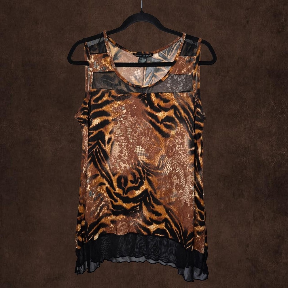 Suzie in the City Flowy Tank Top